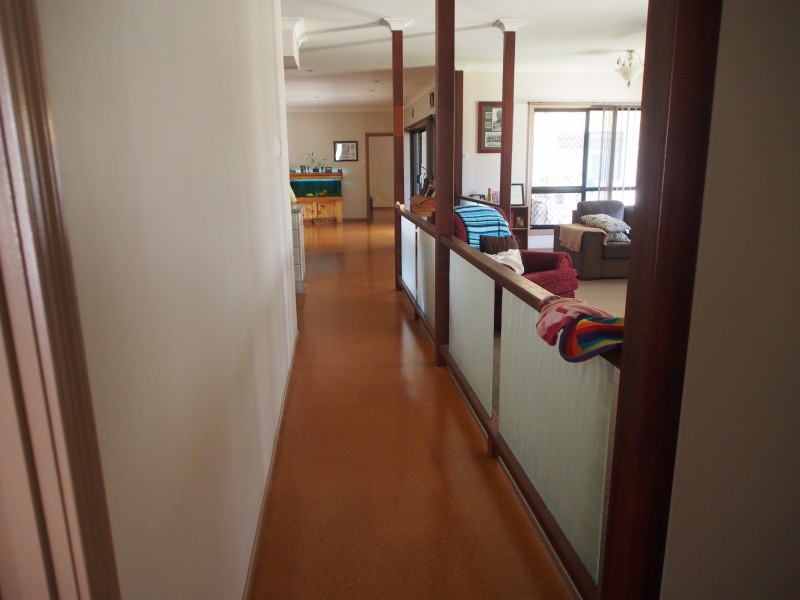 15 EUREKA STATION ROAD, Eureka QLD 4660