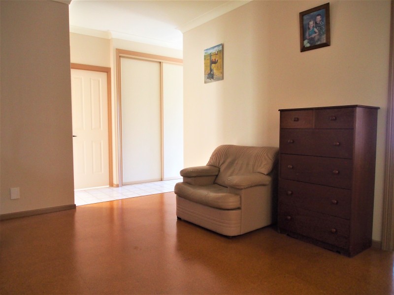 15 EUREKA STATION ROAD, Eureka QLD 4660