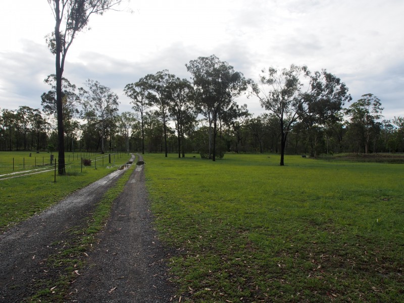 15 EUREKA STATION ROAD, Eureka QLD 4660