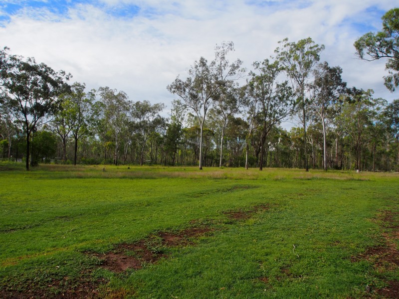 15 EUREKA STATION ROAD, Eureka QLD 4660