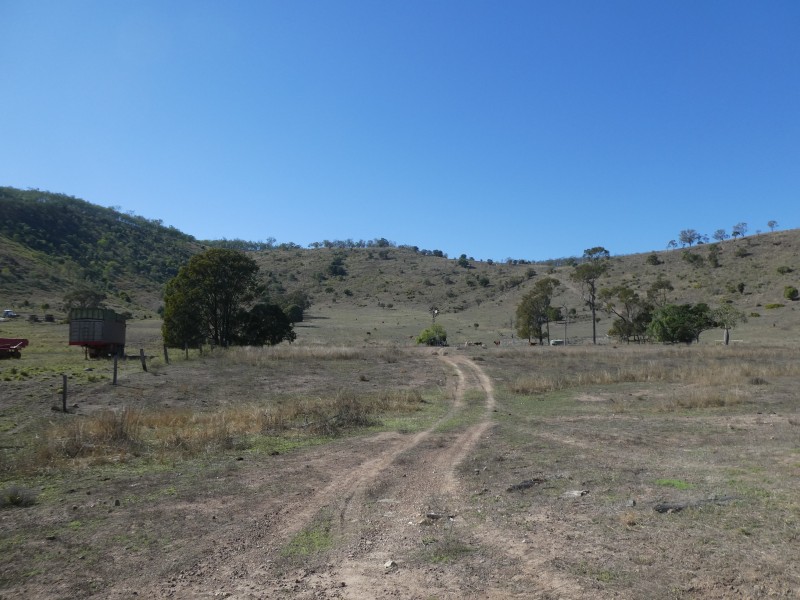 Coalstoun Lakes QLD 4621