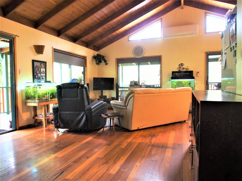 71 LAKE VIEW DR, Apple Tree Creek QLD 4660