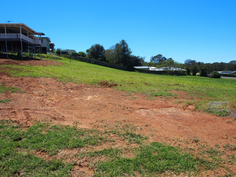 4 HENDLE STREET, Childers QLD 4660