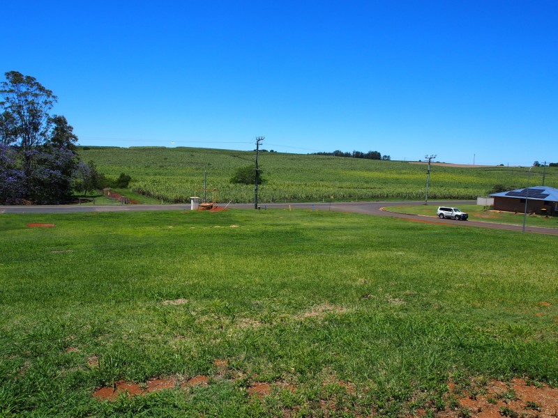 4 HENDLE STREET, Childers QLD 4660