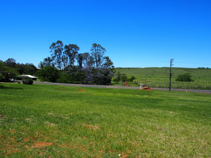 4 HENDLE STREET, Childers QLD 4660