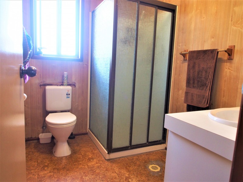 8 MOLLER STREET, Buxton QLD 4660