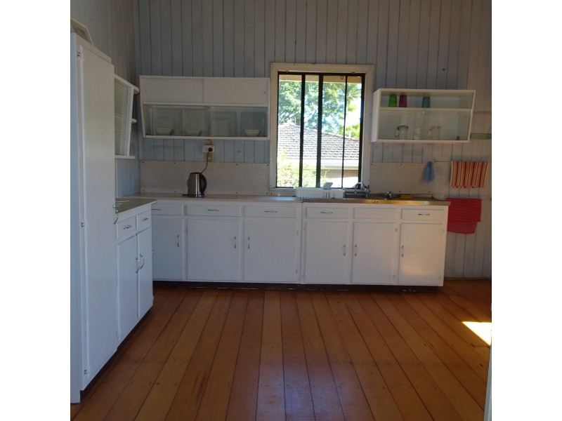 49 MACROSSAN STREET, Childers QLD 4660