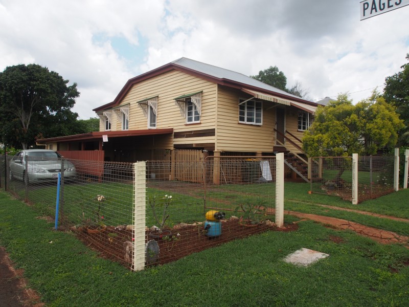 16 NELSON STREET, Childers QLD 4660