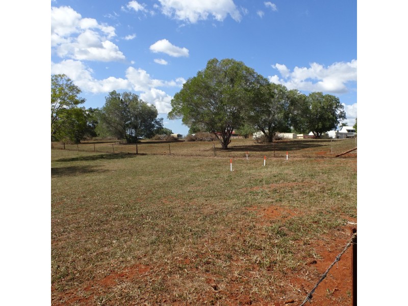 100/NRN MUNGOMERY STREET, Childers QLD 4660