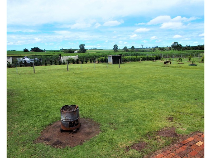 124 STATION ROAD, Horton QLD 4660