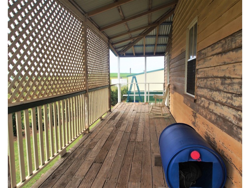 124 STATION ROAD, Horton QLD 4660