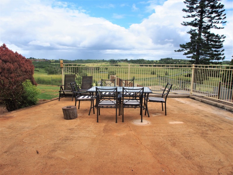 6 HARNEY STREET, Childers QLD 4660