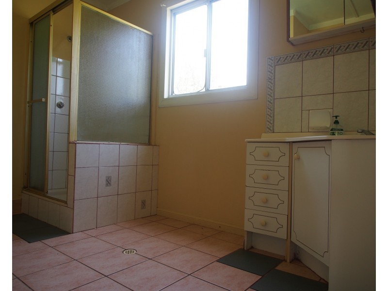 147 GUPPYS ROAD, Eureka QLD 4660