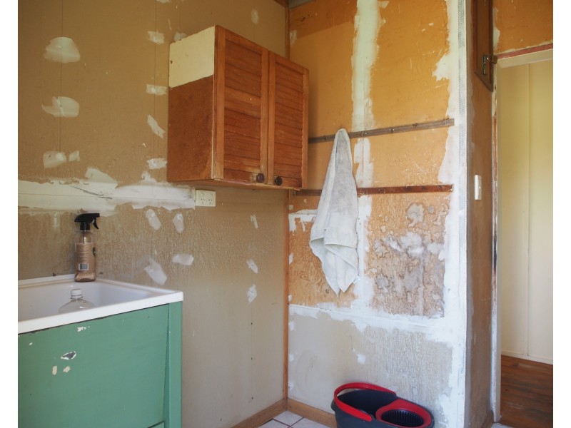 147 GUPPYS ROAD, Eureka QLD 4660