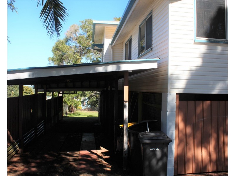 190 CHURCHILL STREET, Childers QLD 4660