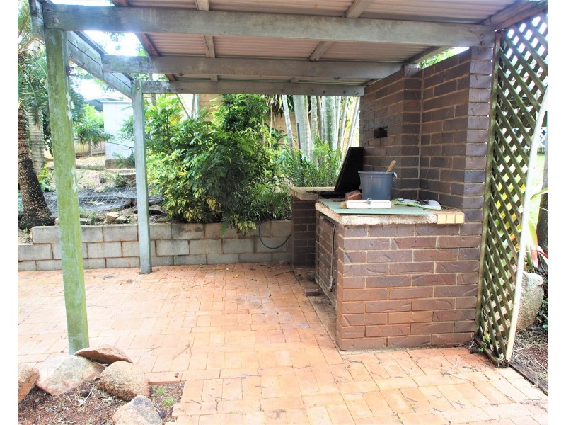 190 CHURCHILL STREET, Childers QLD 4660