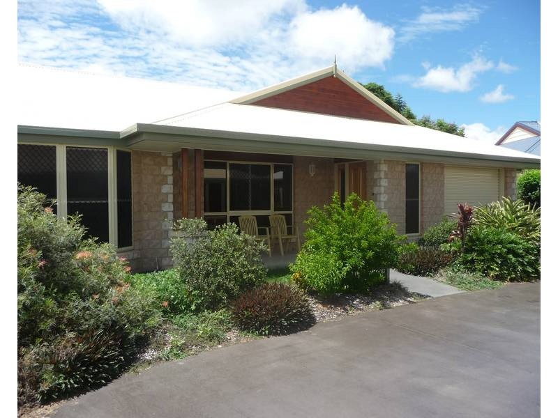 2/40 Macrossan Street, Childers QLD 4660