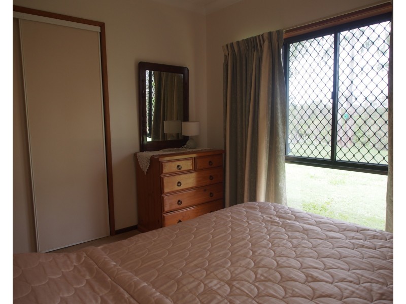 18 RANKIN STREET, Howard QLD 4659