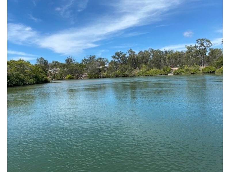 9 ISLAND CLOSE, Pacific Haven QLD 4659