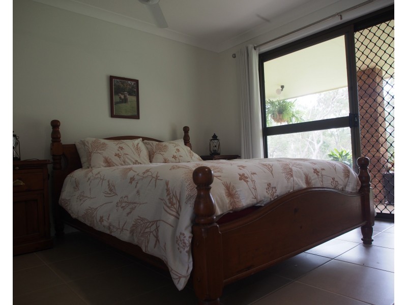 9 ISLAND CLOSE, Pacific Haven QLD 4659
