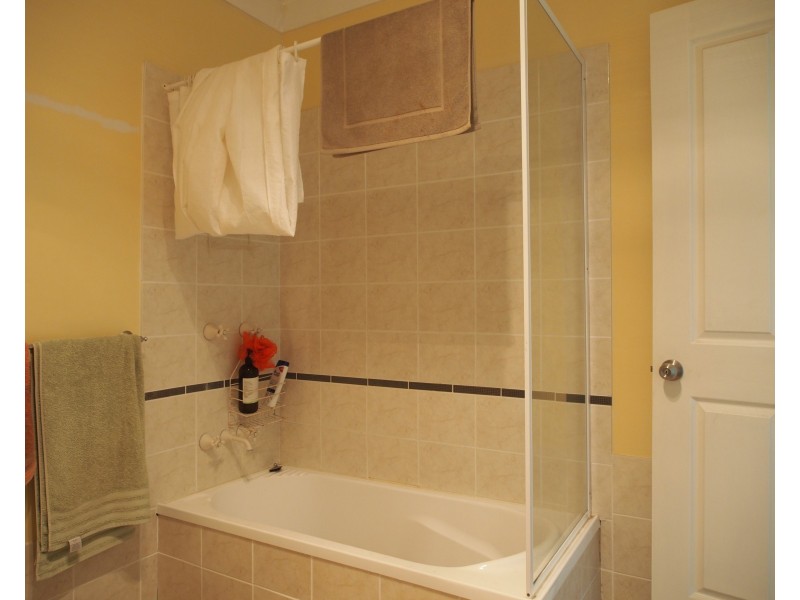 13 KIMBER STREET, Biggenden QLD 4621