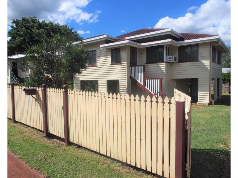 25 WEST STREET, Childers QLD 4660