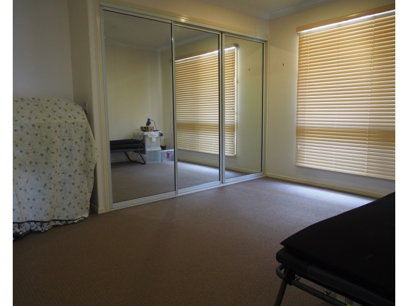 3/40 MACROSSAN STREET, Childers QLD 4660