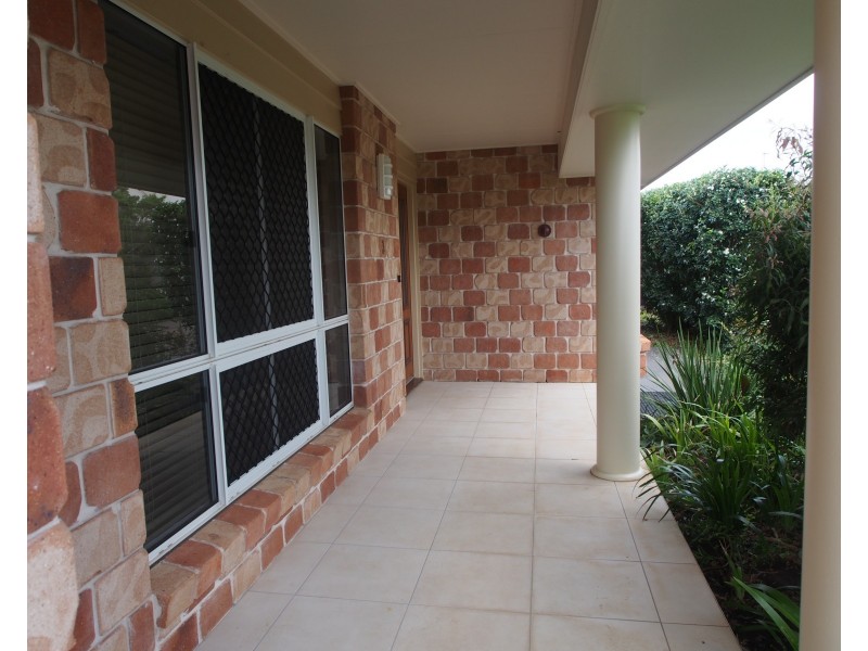 3/40 MACROSSAN STREET, Childers QLD 4660