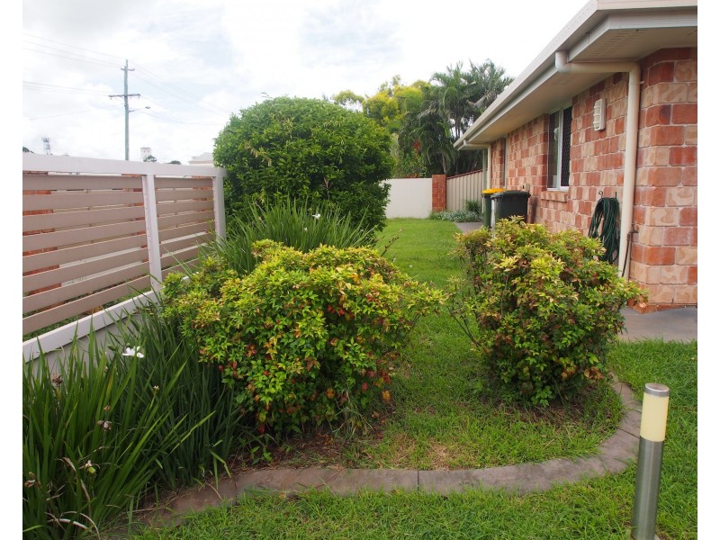 3/40 MACROSSAN STREET, Childers QLD 4660