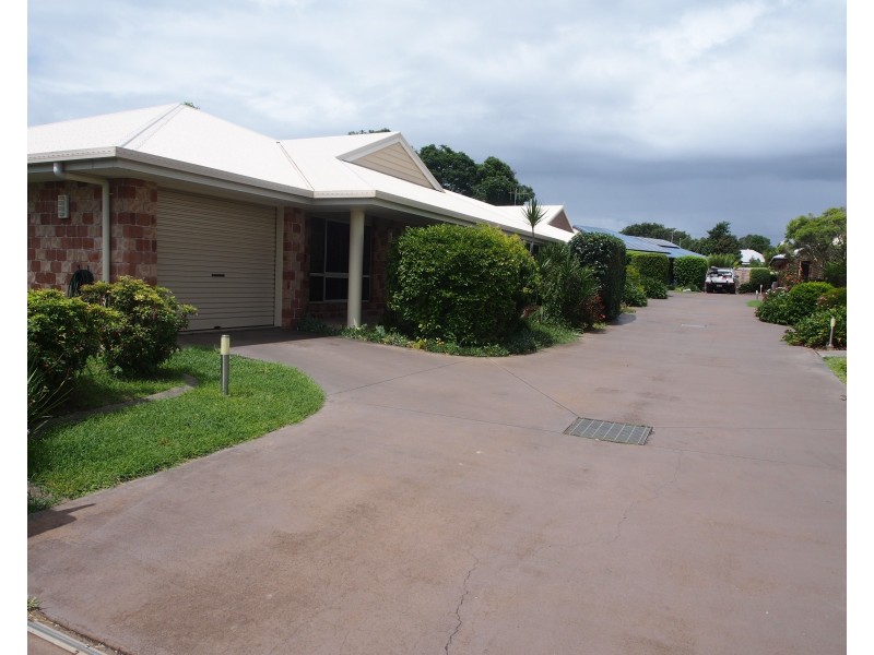 3/40 MACROSSAN STREET, Childers QLD 4660
