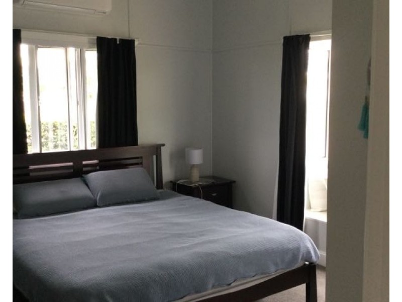 1 Thompson Road, Childers QLD 4660