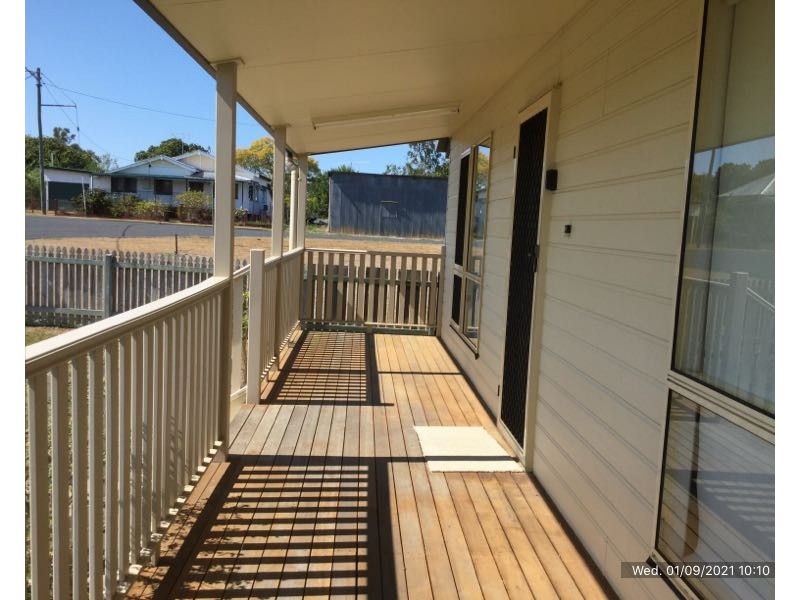 30 Horton Street, Biggenden QLD 4621