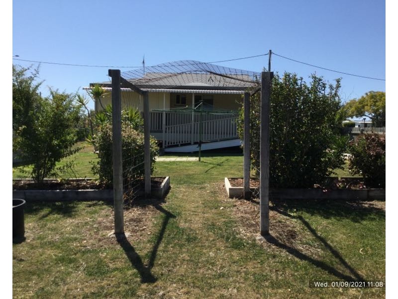 30 Horton Street, Biggenden QLD 4621