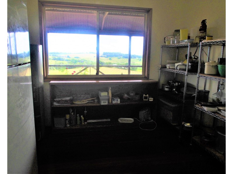 28986 BRUCE HIGHWAY, Childers QLD 4660