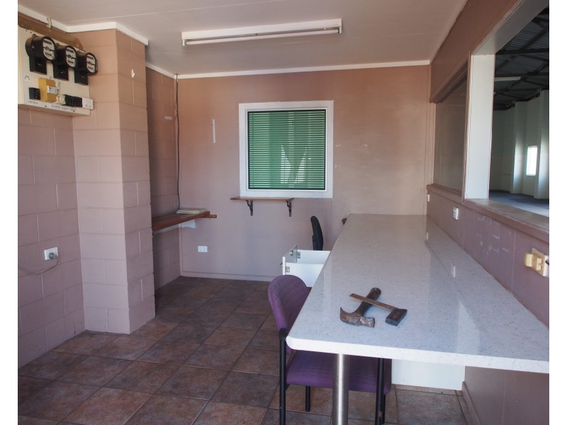 19 MACROSSAN STREET, Childers QLD 4660