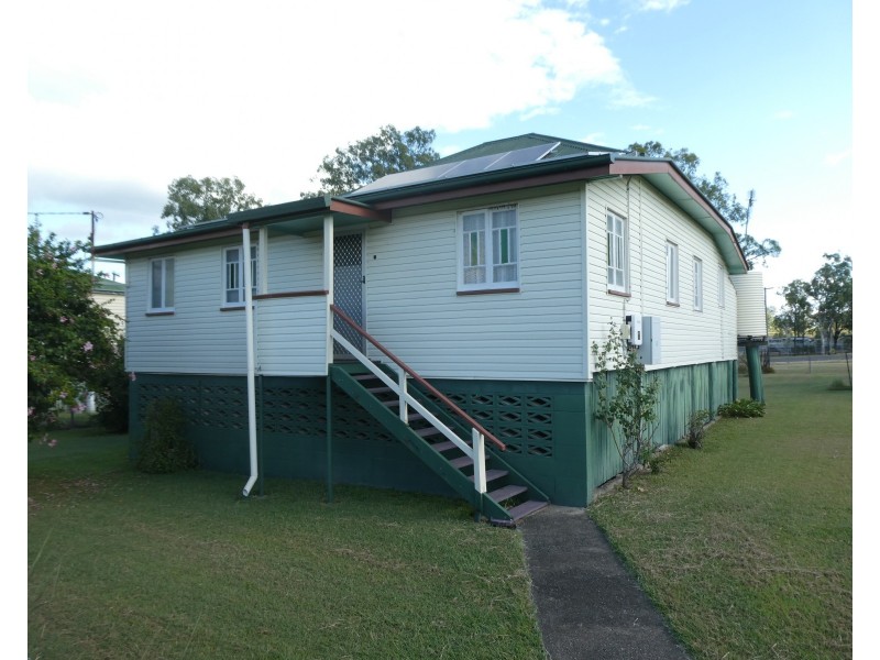 5 NETTE STREET, Biggenden QLD 4621