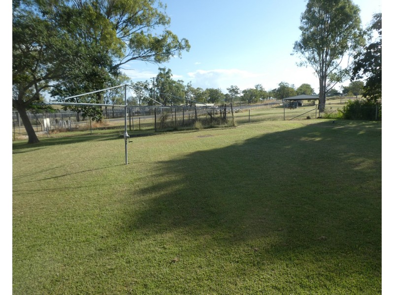 5 NETTE STREET, Biggenden QLD 4621