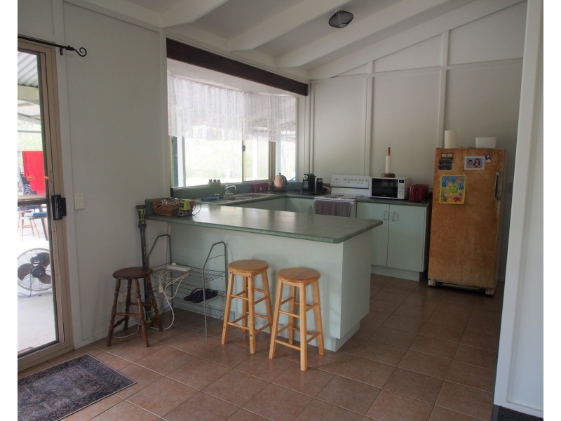 743 NORTH SOUTH ROAD, Kullogum QLD 4660