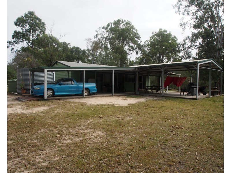 743 NORTH SOUTH ROAD, Kullogum QLD 4660