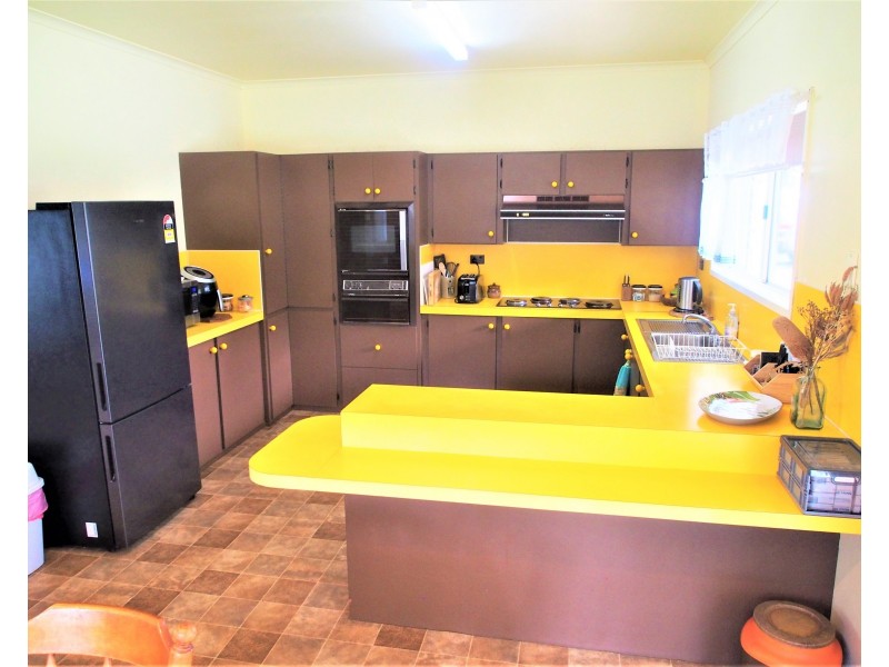 130 Gentle Annie Road, Apple Tree Creek QLD 4660