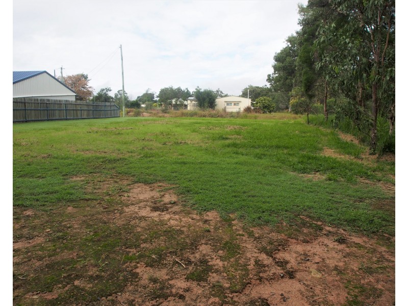 38 TRAVIS STREET, Buxton QLD 4660