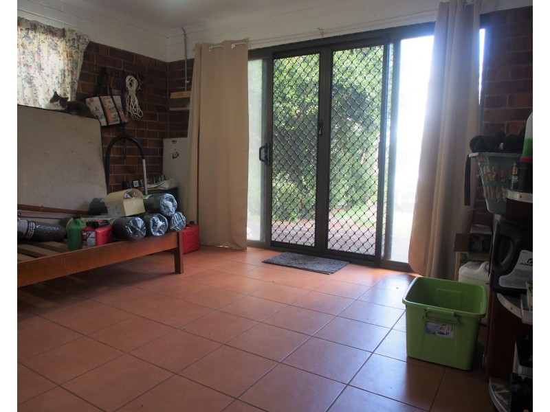 46 HUXLEY ROAD, Childers QLD 4660