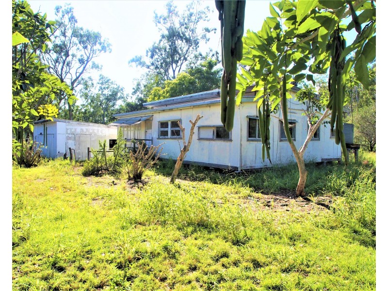 11 Main Street, Dallarnil QLD 4621
