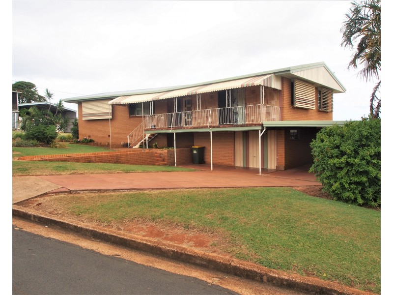 6 Harney Street, Childers QLD 4660