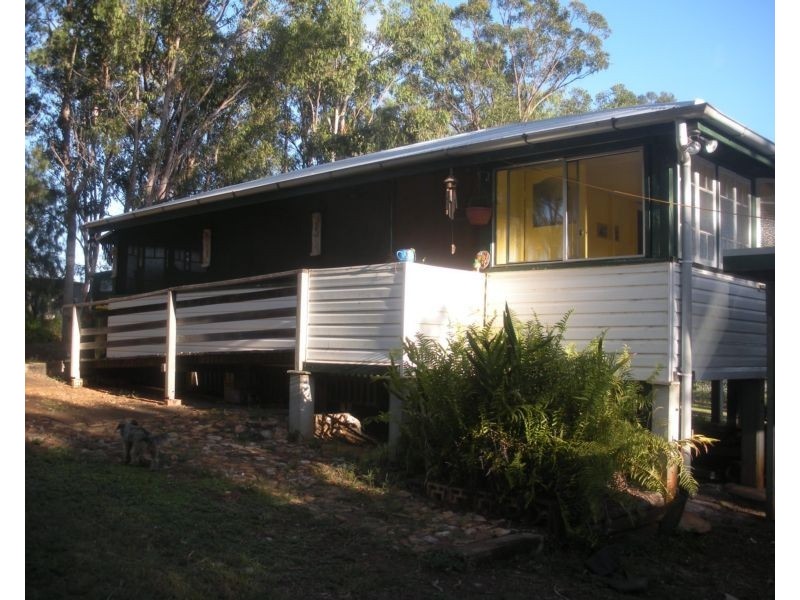 4 Mullers Road, Redridge QLD 4660