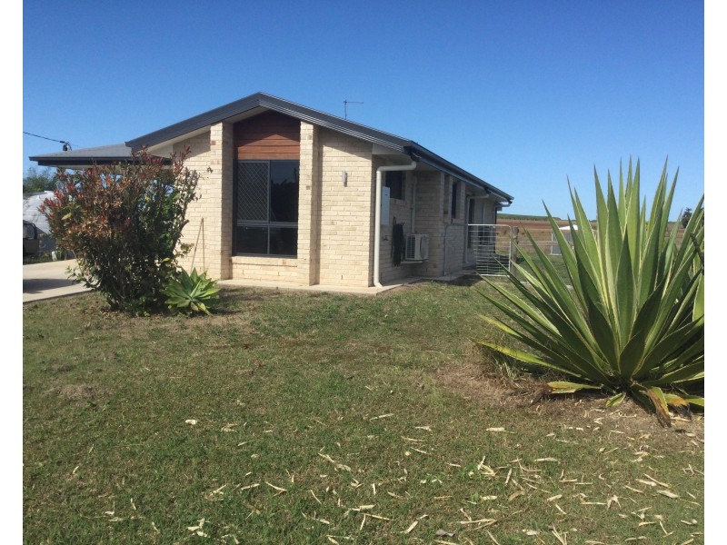 6 Church Street, Horton QLD 4660