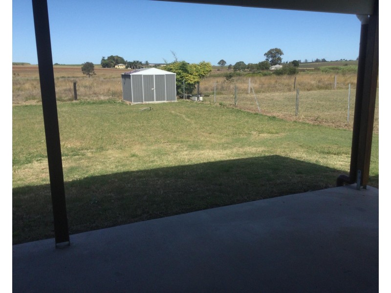 6 Church Street, Horton QLD 4660