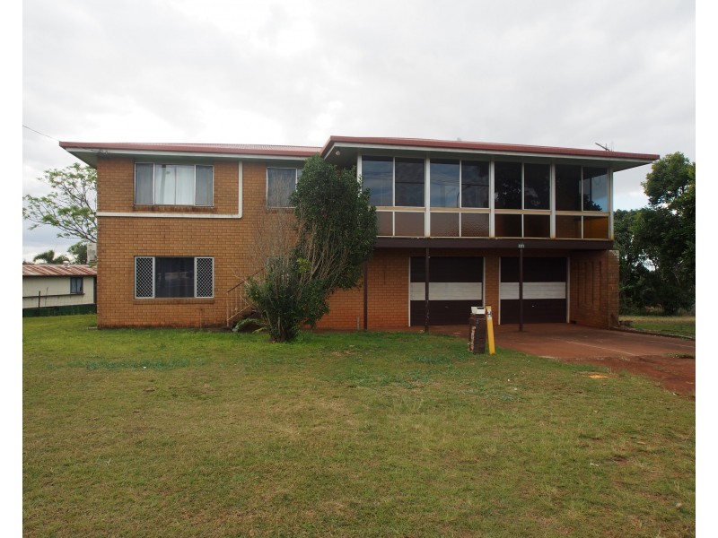 121 Churchill Street, Childers QLD 4660