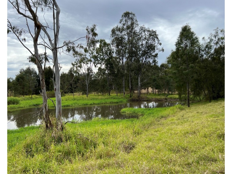 43 Cockings Road, Coalstoun Lakes QLD 4621