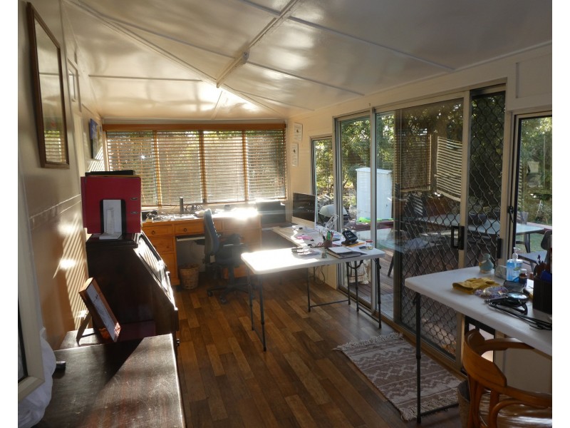 43 Cockings Road, Coalstoun Lakes QLD 4621